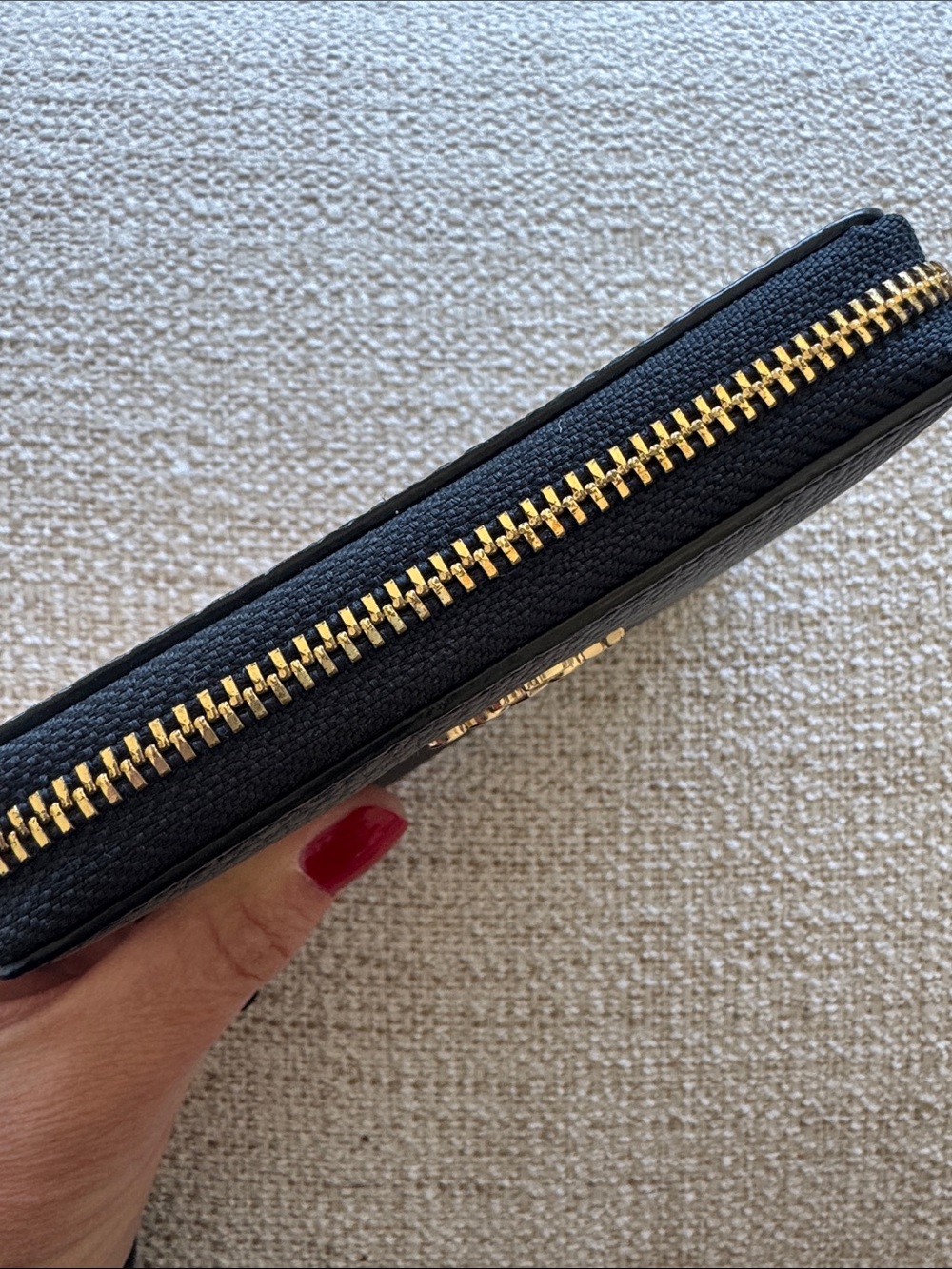 COACH Small Zip-Around Travel Wallet black leather gold hardware bifold - Picture 5 of 14